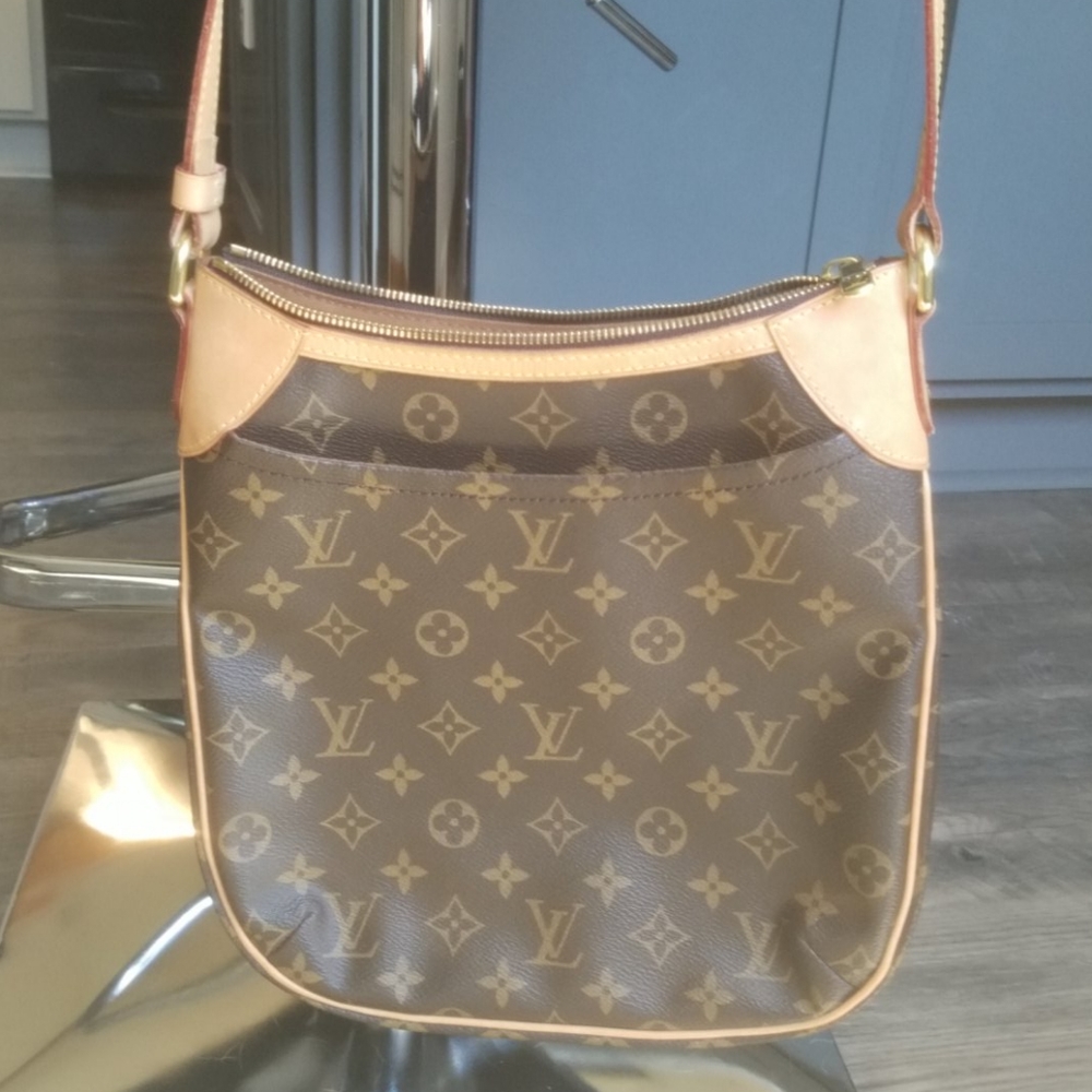 Louis Vuitton Odeon crossbody pm